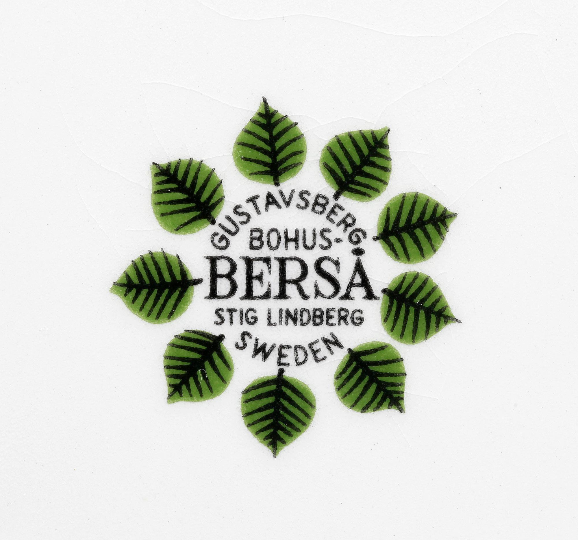 SERVIS, 15 delar, porslin. "Berså" Stig Lindberg, Gustavsberg.