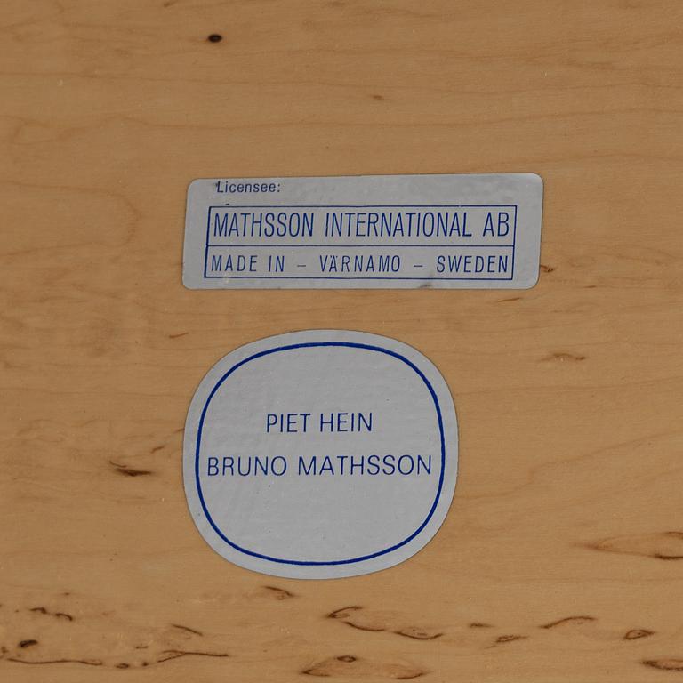 Bruno Mathsson, & Piet Hein, soffbord, "Superellips", Mathsson International.