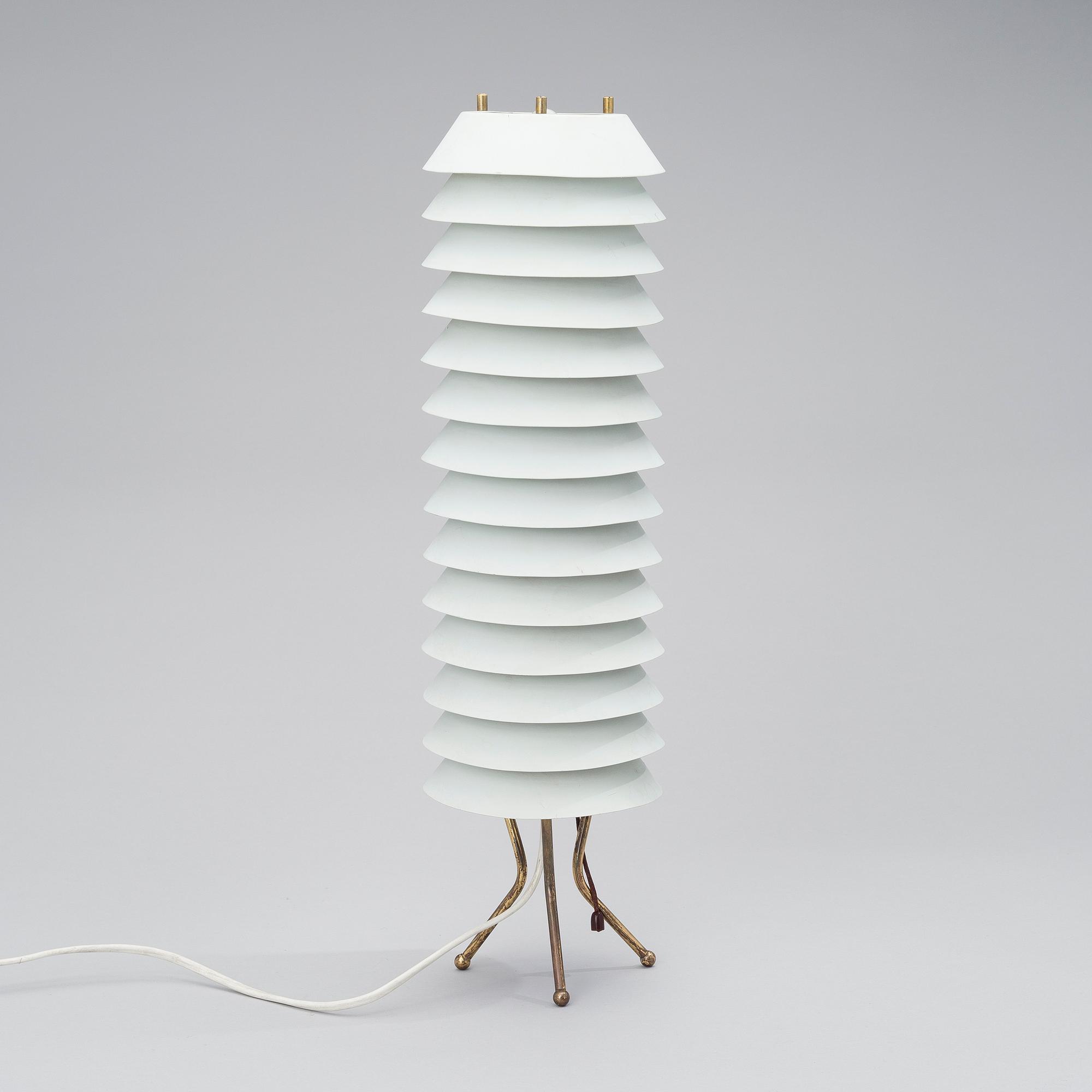 ILMARI TAPIOVAARA, BORDSLAMPA. Maija Mehiläinen.  Formgiven 1955, Asko/Hienoteräs.