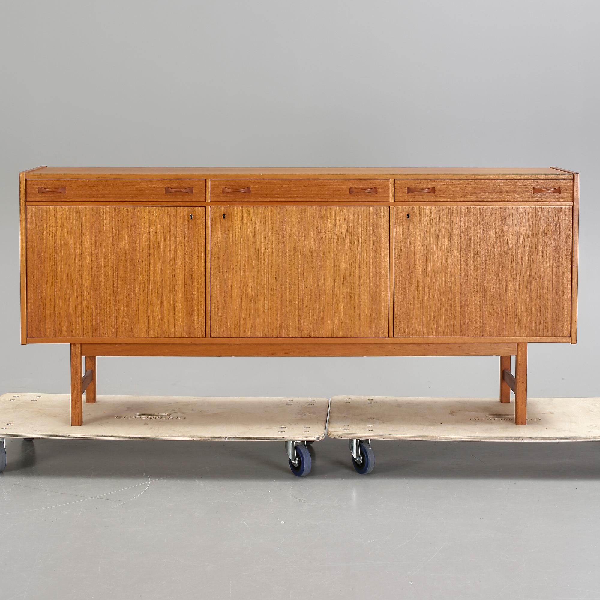 SIDEBOARD, 1900-talets andra hälft.
