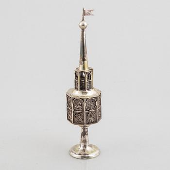 Besamim / spice tower, silver, Judaica, Berlin, first half of the 19th Century.