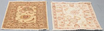 Two Zeigler design rugs, ca 84 x 61 cm.