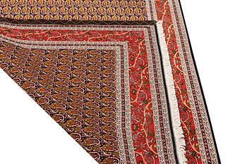 Matta, Täbris, 50 Raj, ca 195 x 152 cm.