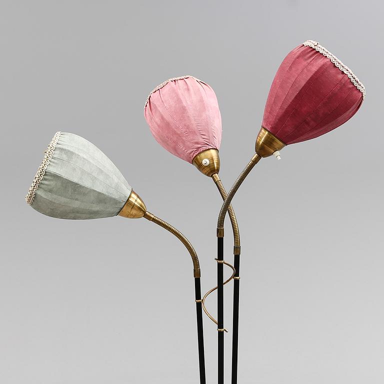GOLVLAMPA, 1900-talets mitt.