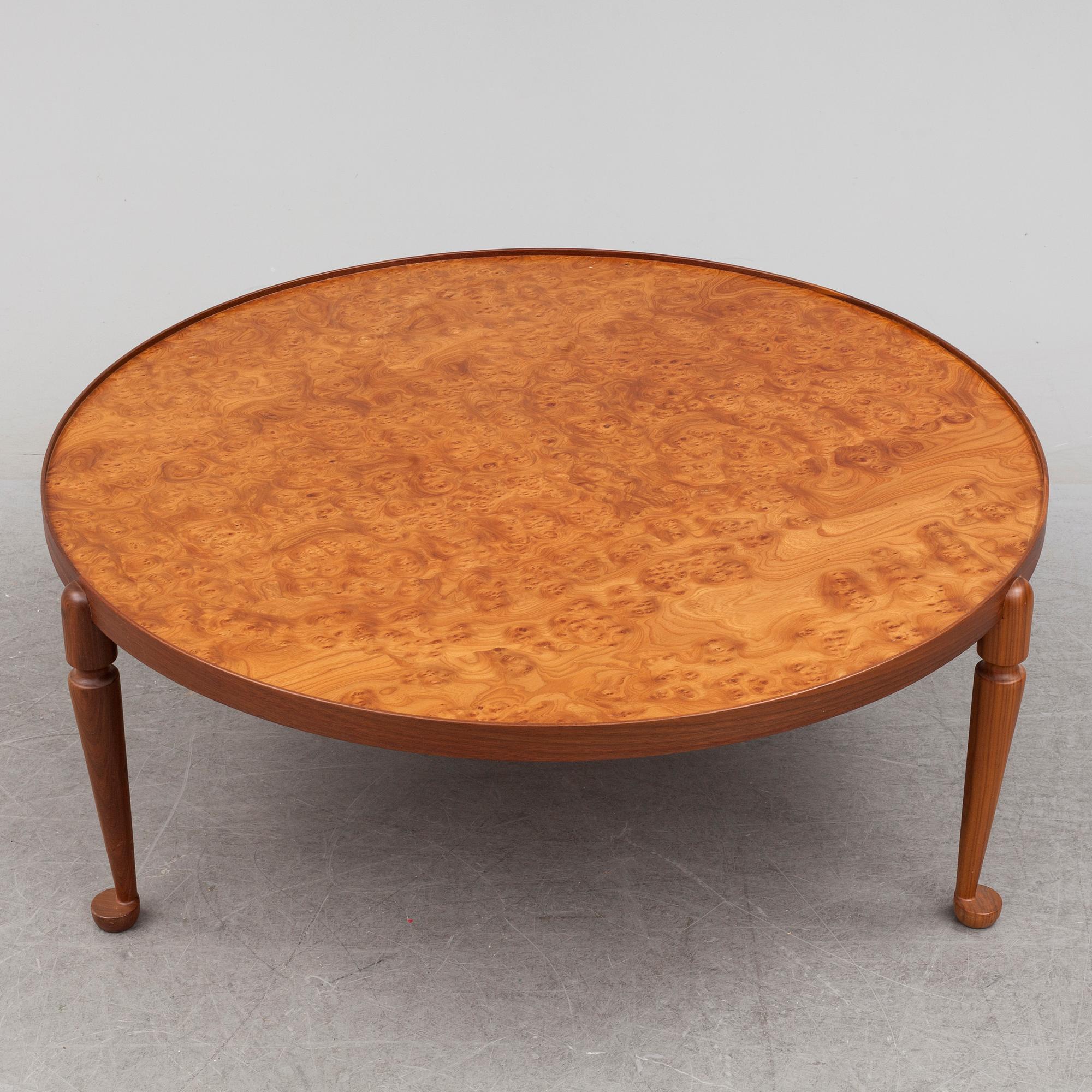 JOSEF FRANK, soffbord, modell 2139,  Firma Svenskt Tenn.