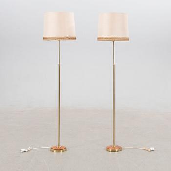 Golvlampor, ett par, 1900-talets mitt.