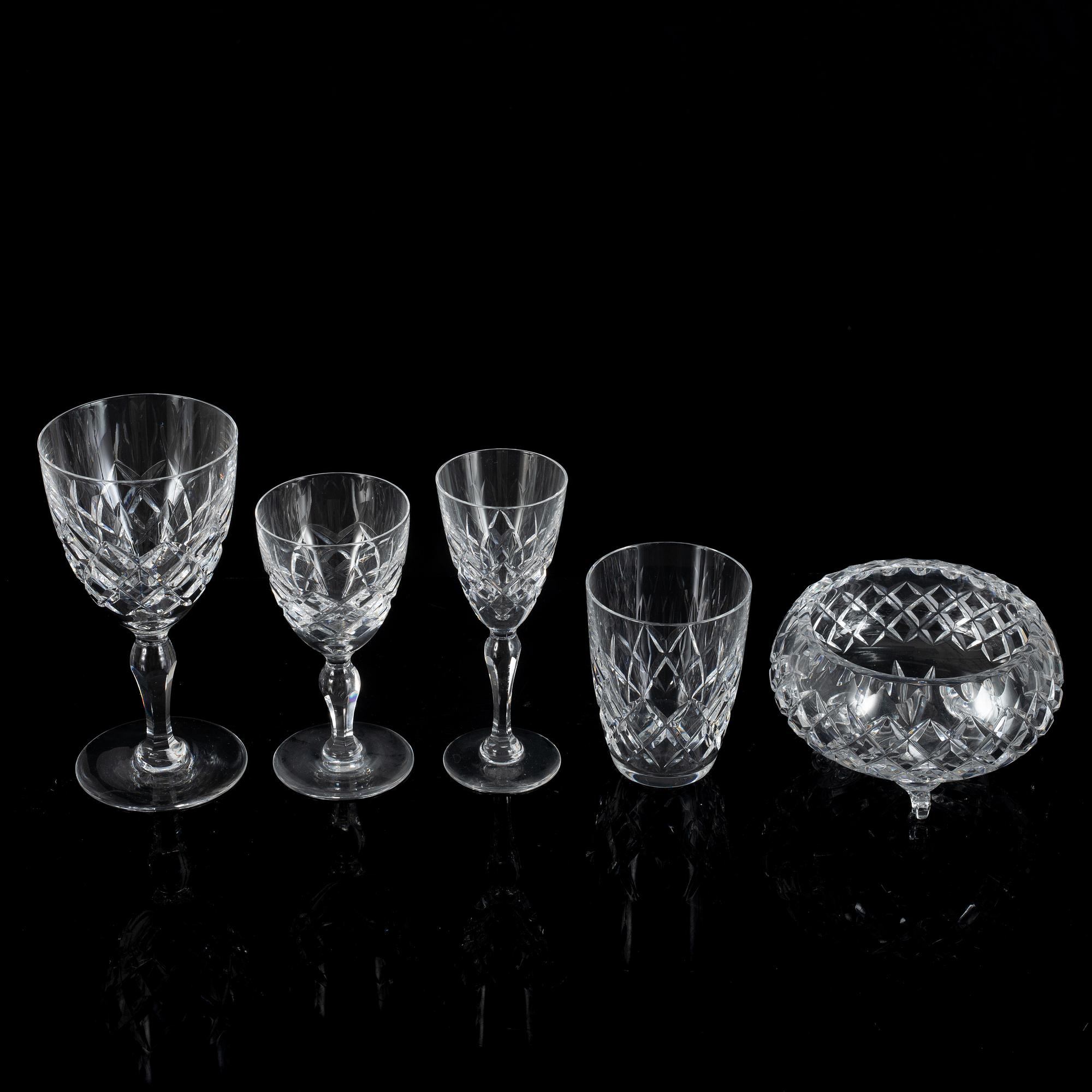 Gunnar Cyrén, glasservis, 57 delar, "Karolina", Orrefors.