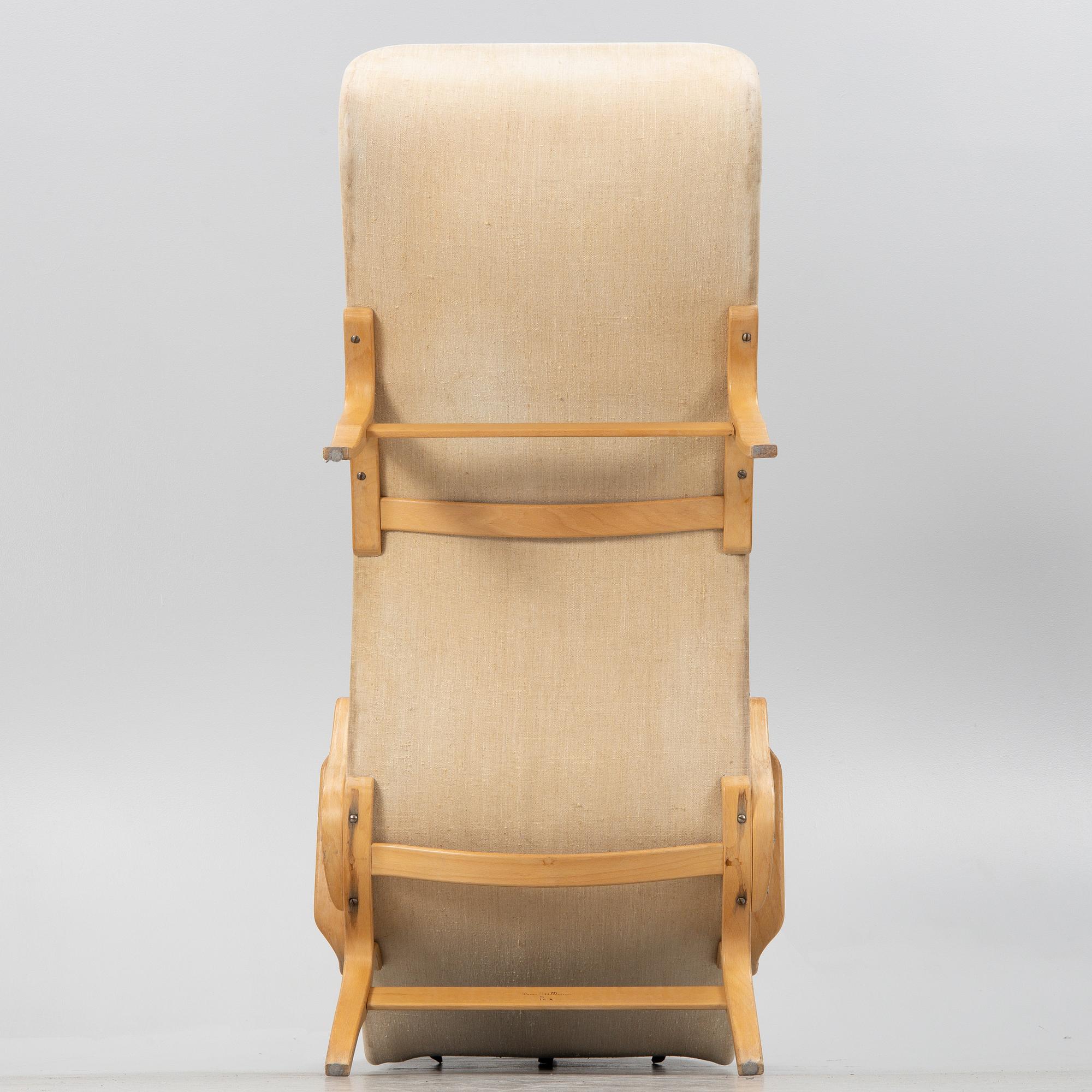 Bruno Mathsson, a "Pernilla" lounge chair, Dux, Sweden, second half of the 20th century.