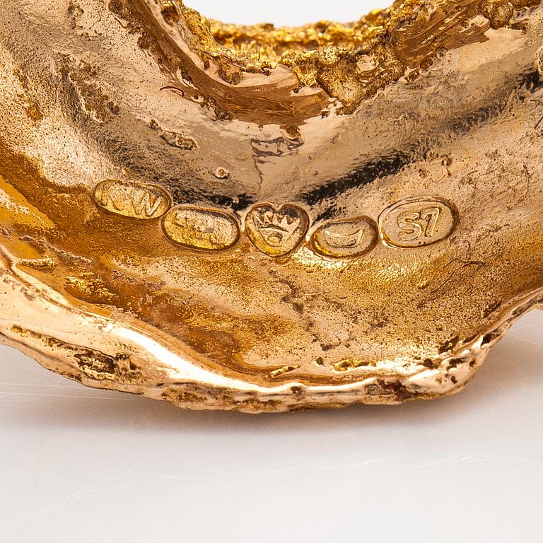 Helky Juvonen, brosch, 14K guld. Westerback, Helsingfors 1971.