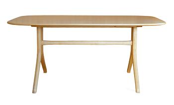 114. A BIRCH SOFA TABLE,