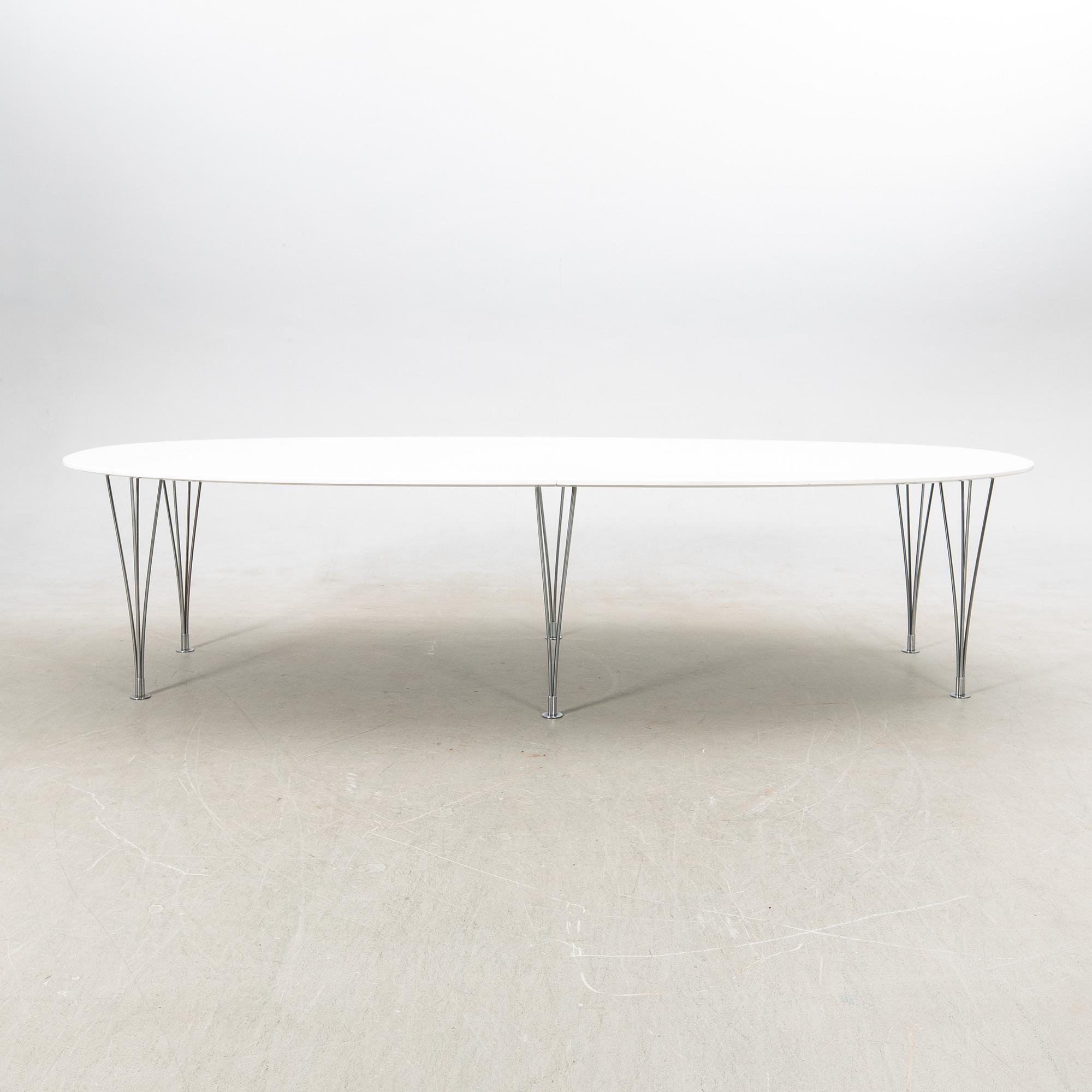 Bruno Mathsson, & Piet Hein, matbord, "Superellips", Bruno Mathsson International, Värnamo.