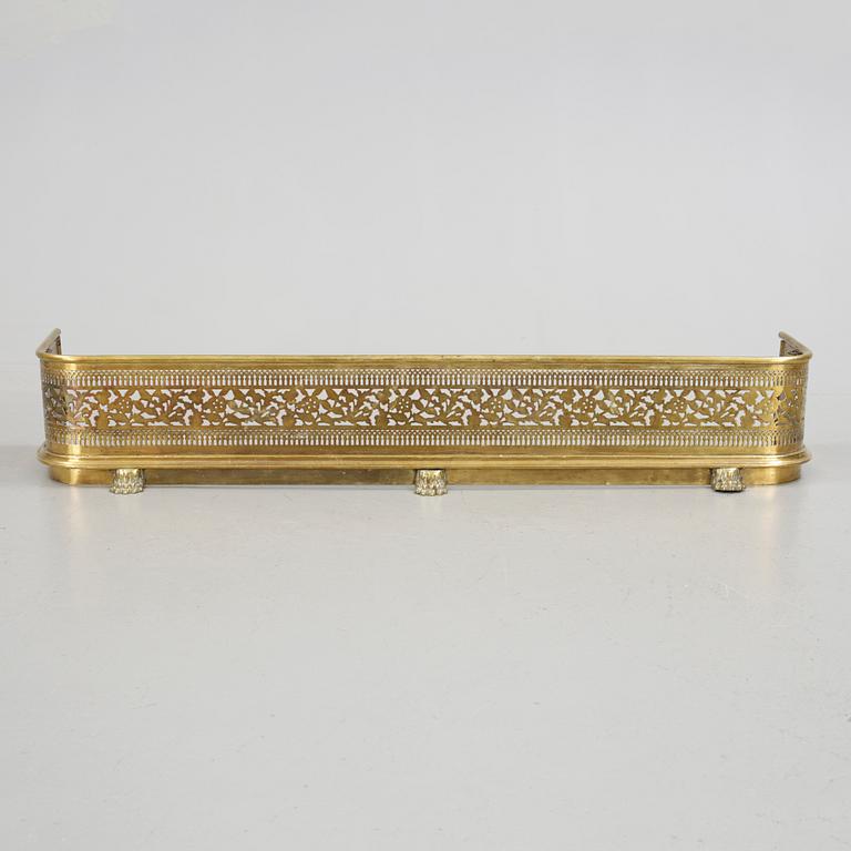 BRASSKYDD, kring sekelskiftet 1800/1900.