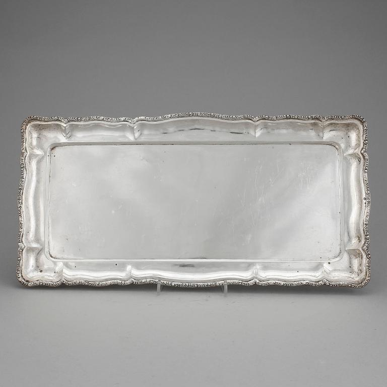 BRICKA, silver, Österrike-Ungern 1872-1922. Vikt ca 579 cm.