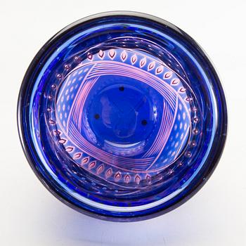 Jan Johansson, a signed Ariel Orrefors glass bowl.