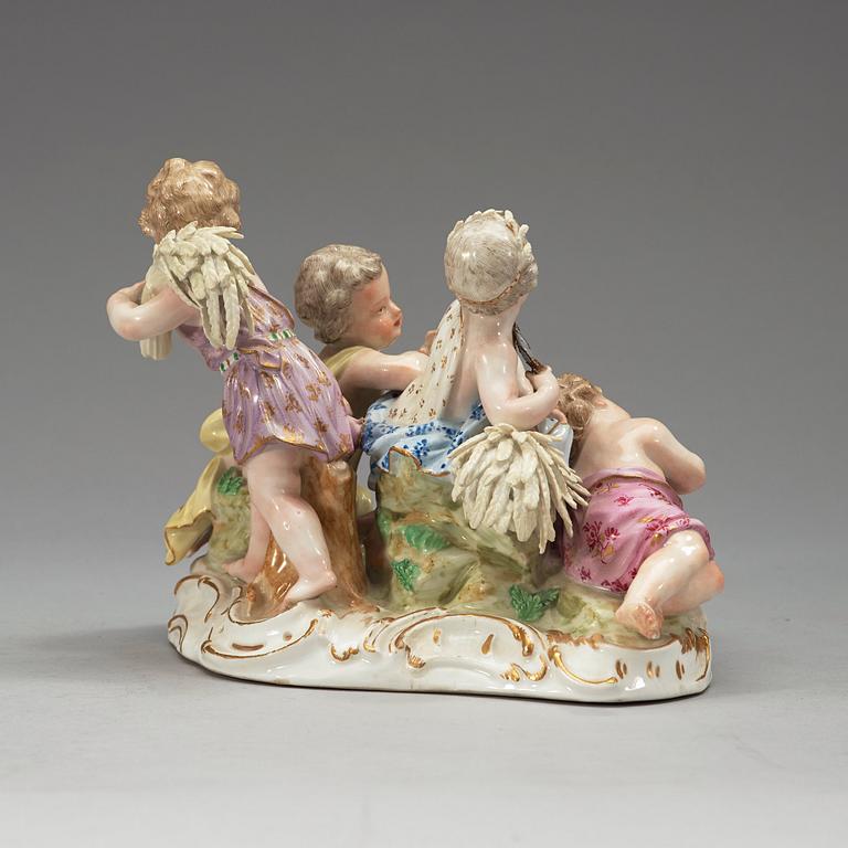 FIGURGRUPPER, fyra stycken, porslin. Meissen, 1700-tal varav tre från Marcolinis period (1774-1814).
