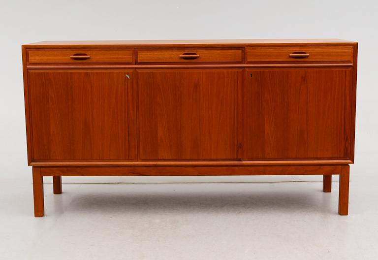 SIDEBOARD, 1900-talets andra hälft.