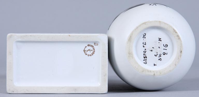 VASER, 2 st, porslin, "Grazia", Stig Lindberg, Gustavsberg.