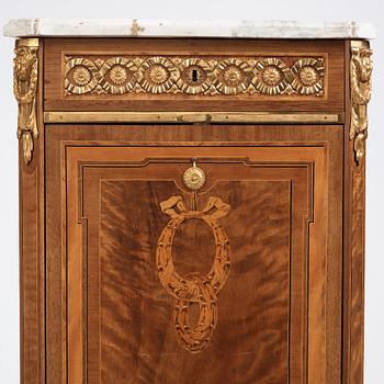 A Gustavian secretaire by George Haupt.