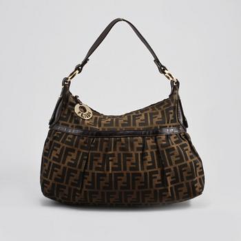 VÄSKA, "Chef Zucca", Fendi.