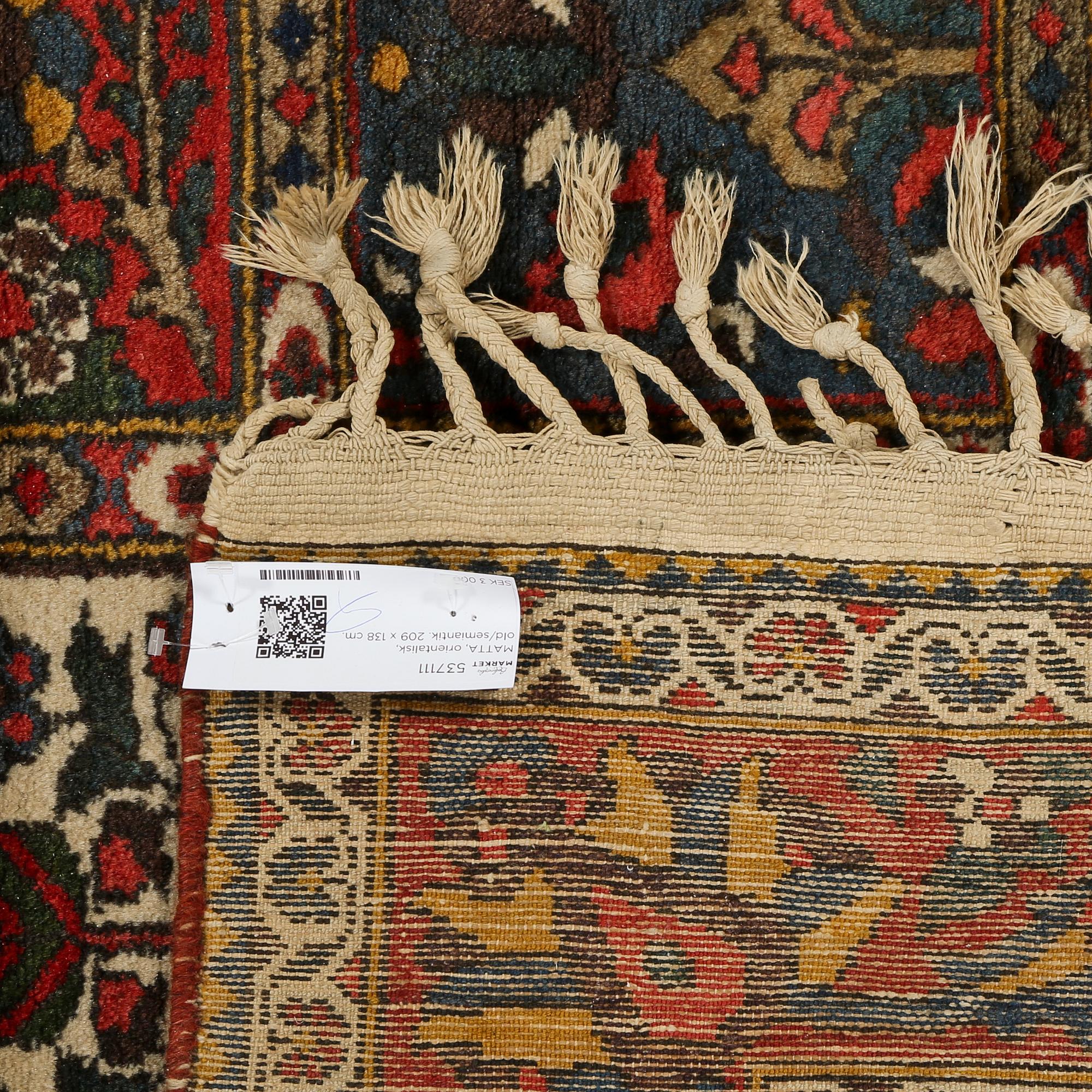 MATTA, orientalisk, old/semiantik. 209 x 138 cm.