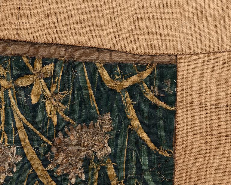 TAPESTRY. Tapestry weave. 298,5 x 508 cm. France beginning of the 18th century.