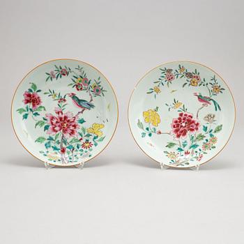 A pair of famille rose dishes, Qing dynasty, 18th Century.