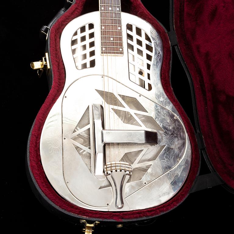 Akustisk gitarr, Republic Tri-cone 200 resonator, 2000-tal.