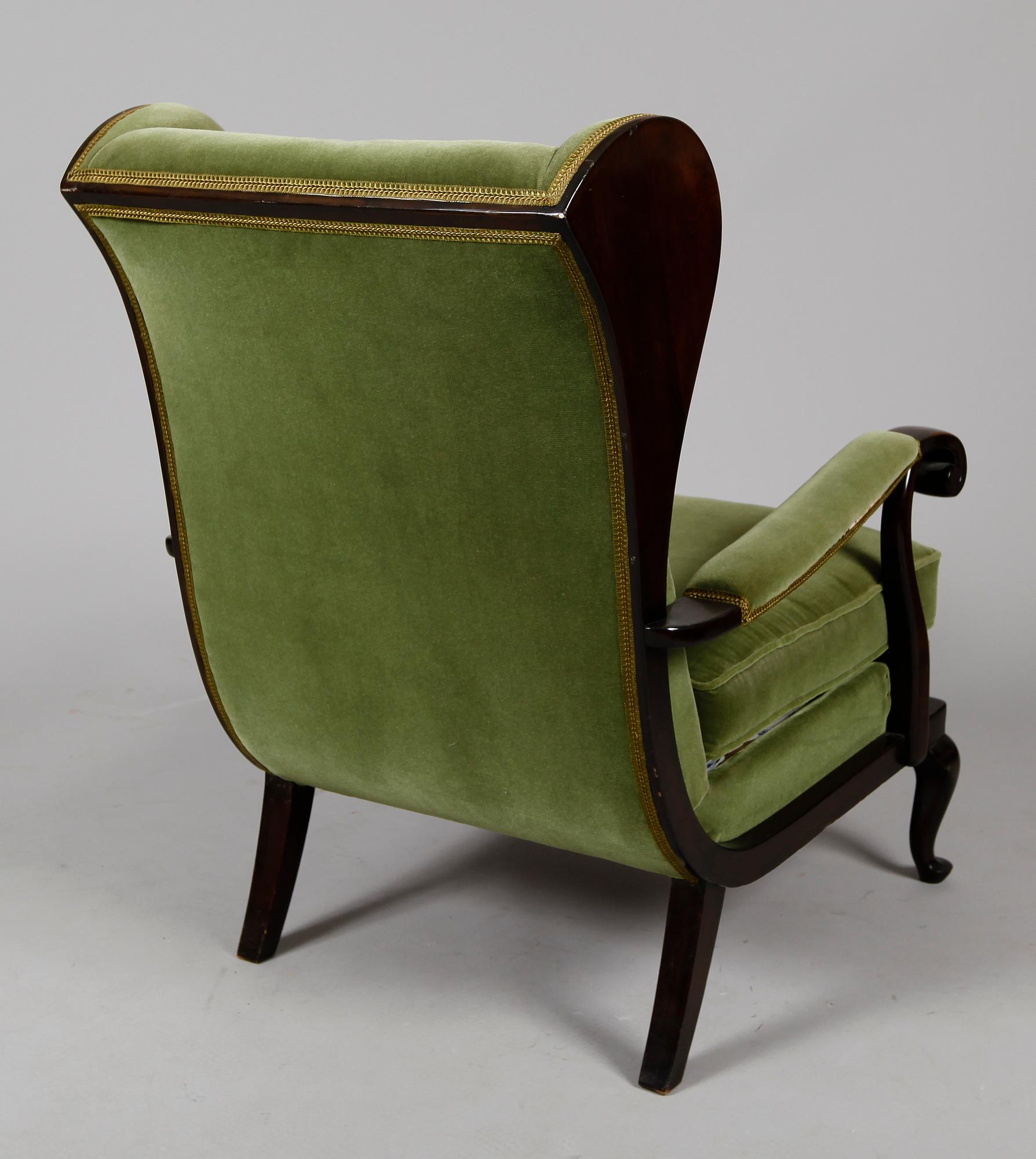 ÖRONLAPPSFÅTÖLJ, 1950-/1960-tal.