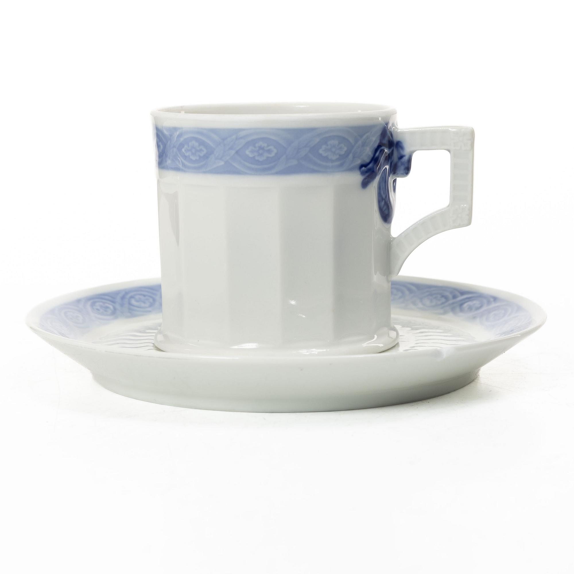 Royal Copenhagen, A 26 peice coffee set "Blue Vifte", Denmark.