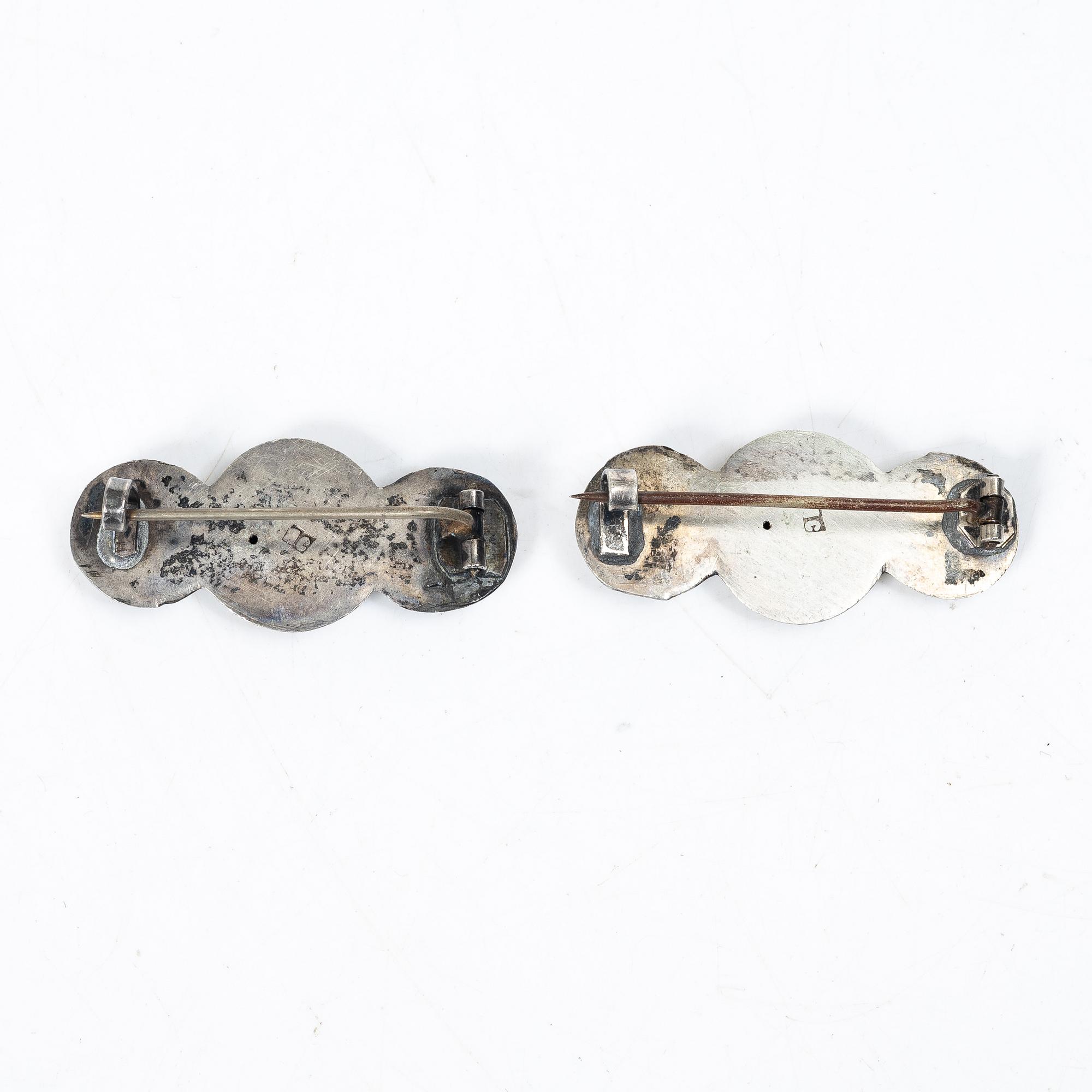 Belt/waistband and two brooches, silver, Russia 1896–1908.