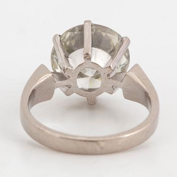 ENSTENSRING, med en briljantslipad diamant 5,42 ct.