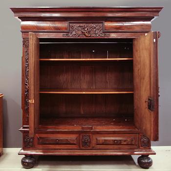 SKÅP, barock, delvis 1700-tal.