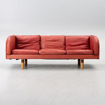 Jørgen Gammelgaard, sofa, "EJ20", Erik Jørgensen Møbelfabrik, Denmark.