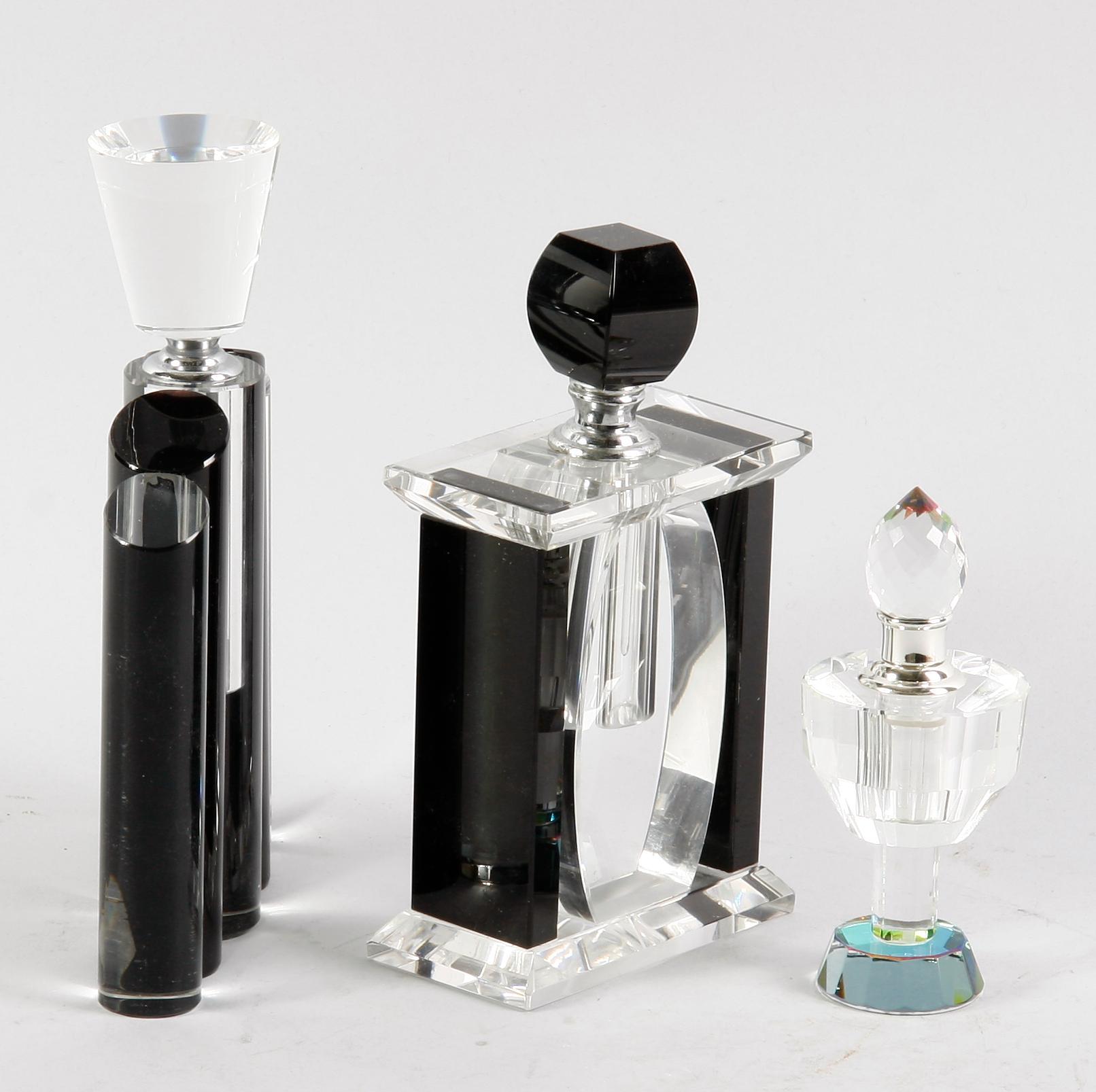PARTI PARFYMFLASKOR, glas, 3 st, 1900-tal.