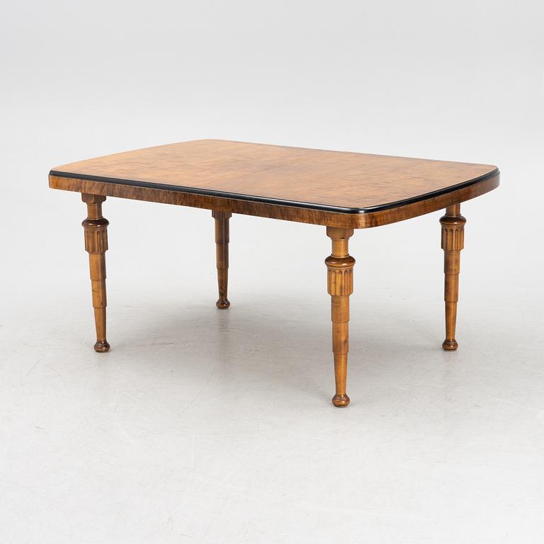 A Swedish Grace, dining table, first half of the 20th century.
