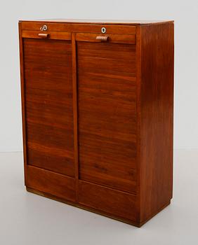 DOKUMENTSKÅP, 1900-talets mitt.