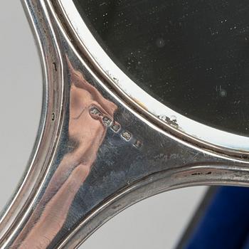 A set of five pcs silver and tortoise-shell vanity set Birmingham 1920's.