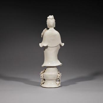 GUANYIN, porslin, blanc de chine, 1900-talets andra hälft.