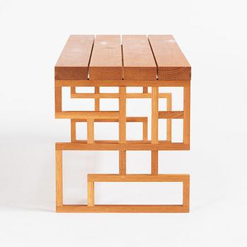 Ernst Billgren, a "Tjyvar" bench, ed. 18/51, Asp Snickeri, Stockholm 2006.