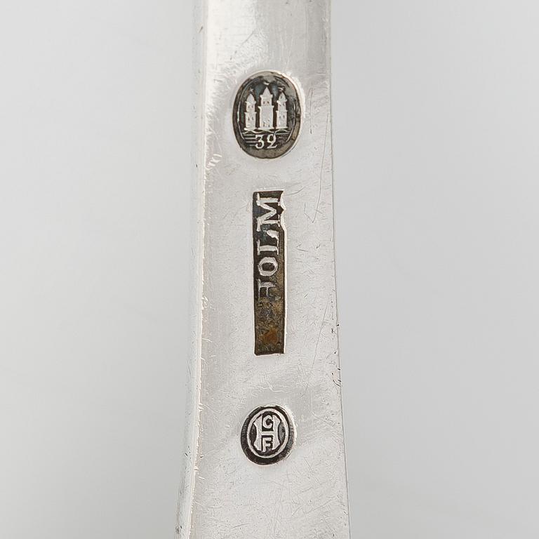 Haarukka ja lusikka, George Jensen, hillolusikka, leimattu Holm, sekä tarjoiluastia, hopeaa, Kööpenhamina n.1930-33.