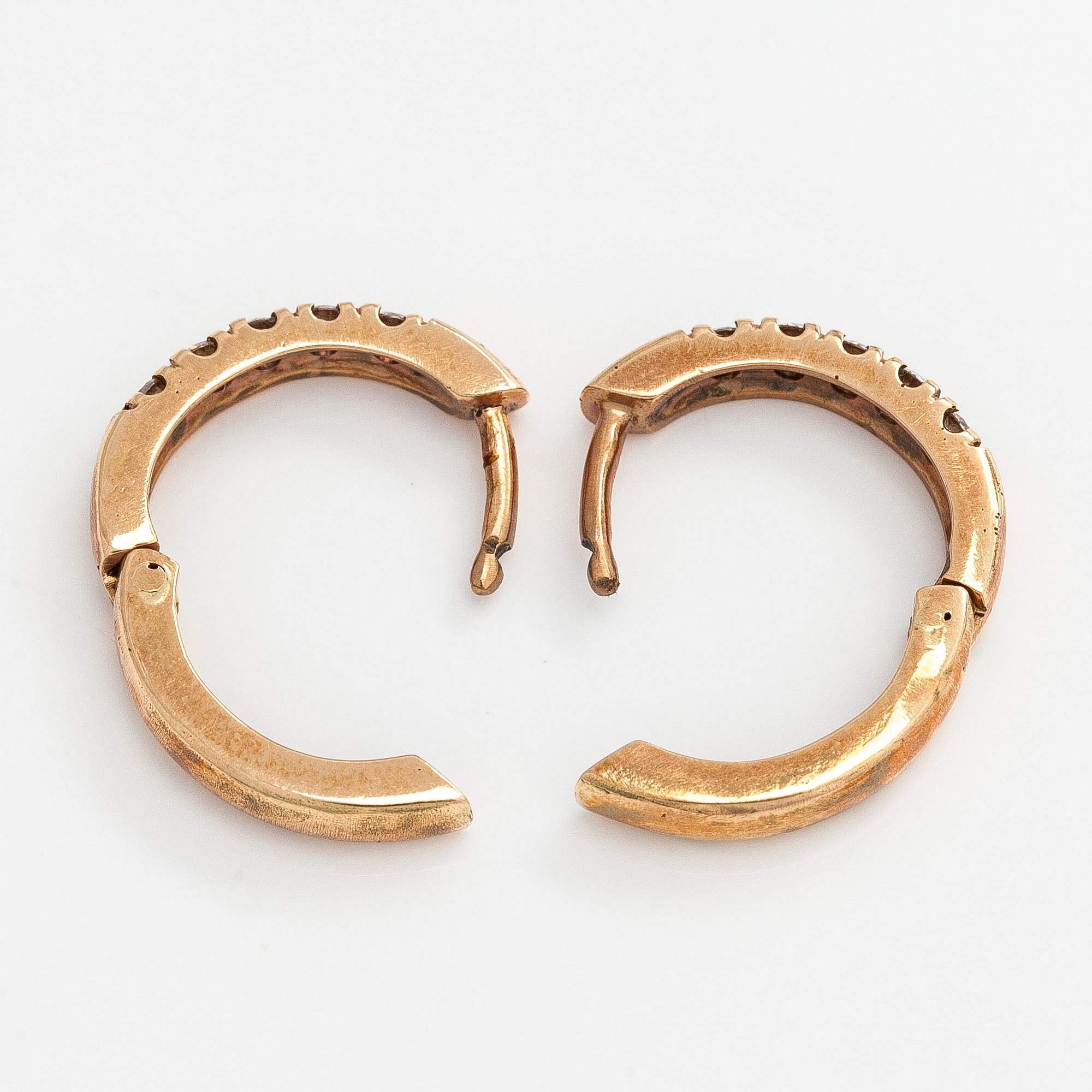 Earrings, brilliant cut diamonds, 14K gold.