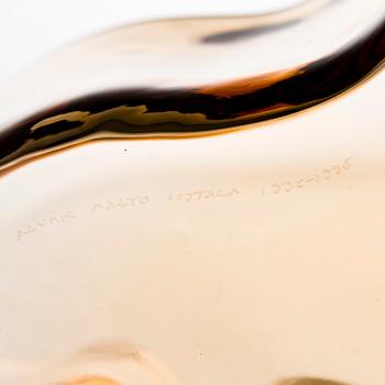 ALVAR AALTO, VAS, glas, "Savoy 3030", sign. Alvar Aalto Iittala 1936-1996.