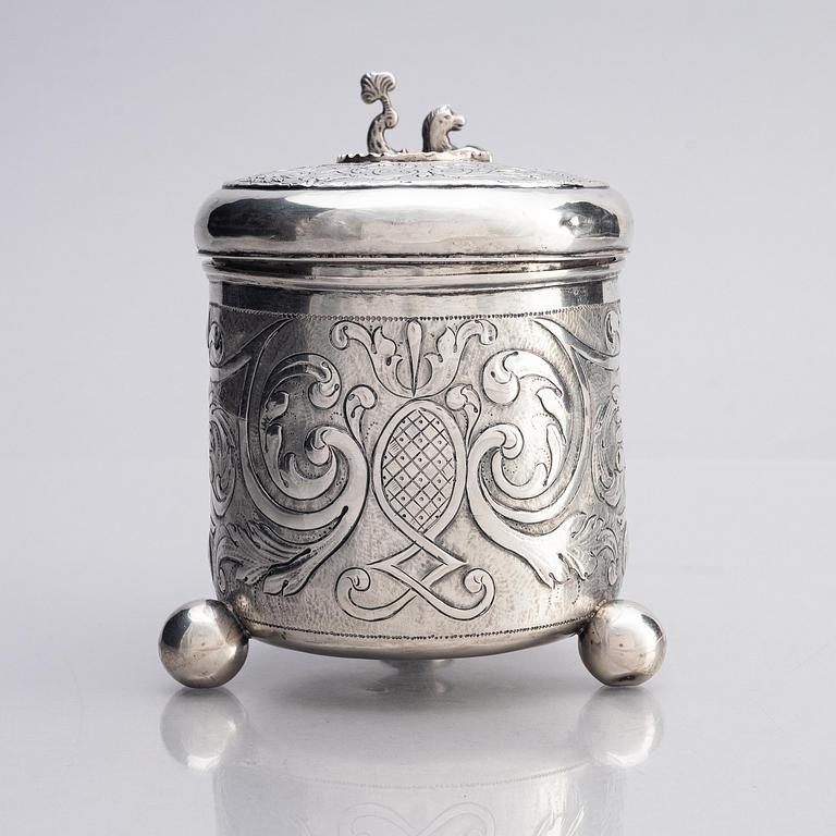 A possibly Danish 18th century silver tankard, unidentified maker's mark.