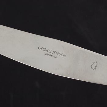 ten silver cutlery.