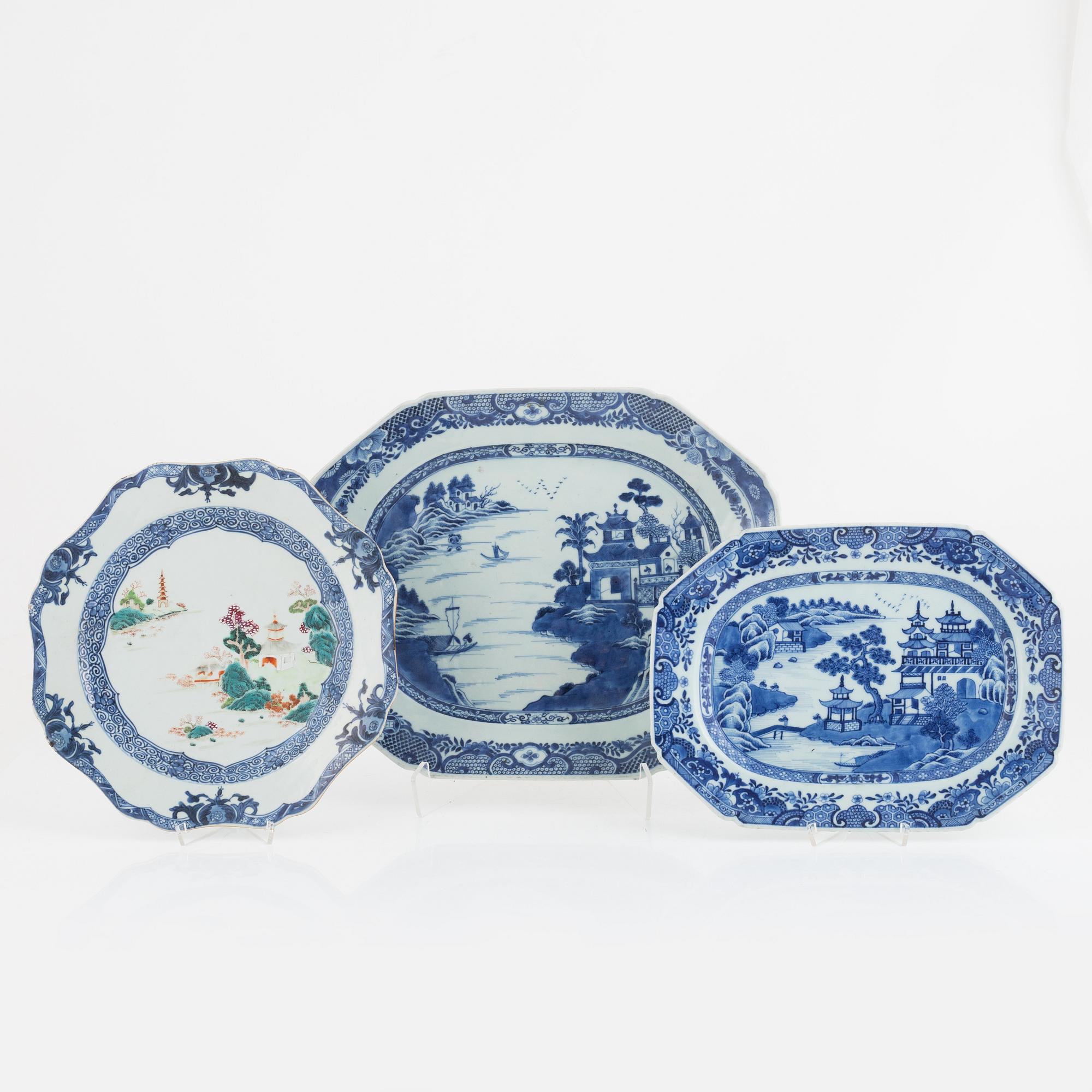 Three blue and white porcelain serving dishes, China, Qianlong (1736-95).