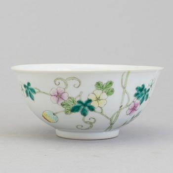 A Chinese famille rose porcelain bowl, Republic, early 20th century with Hongxians mark to the base.