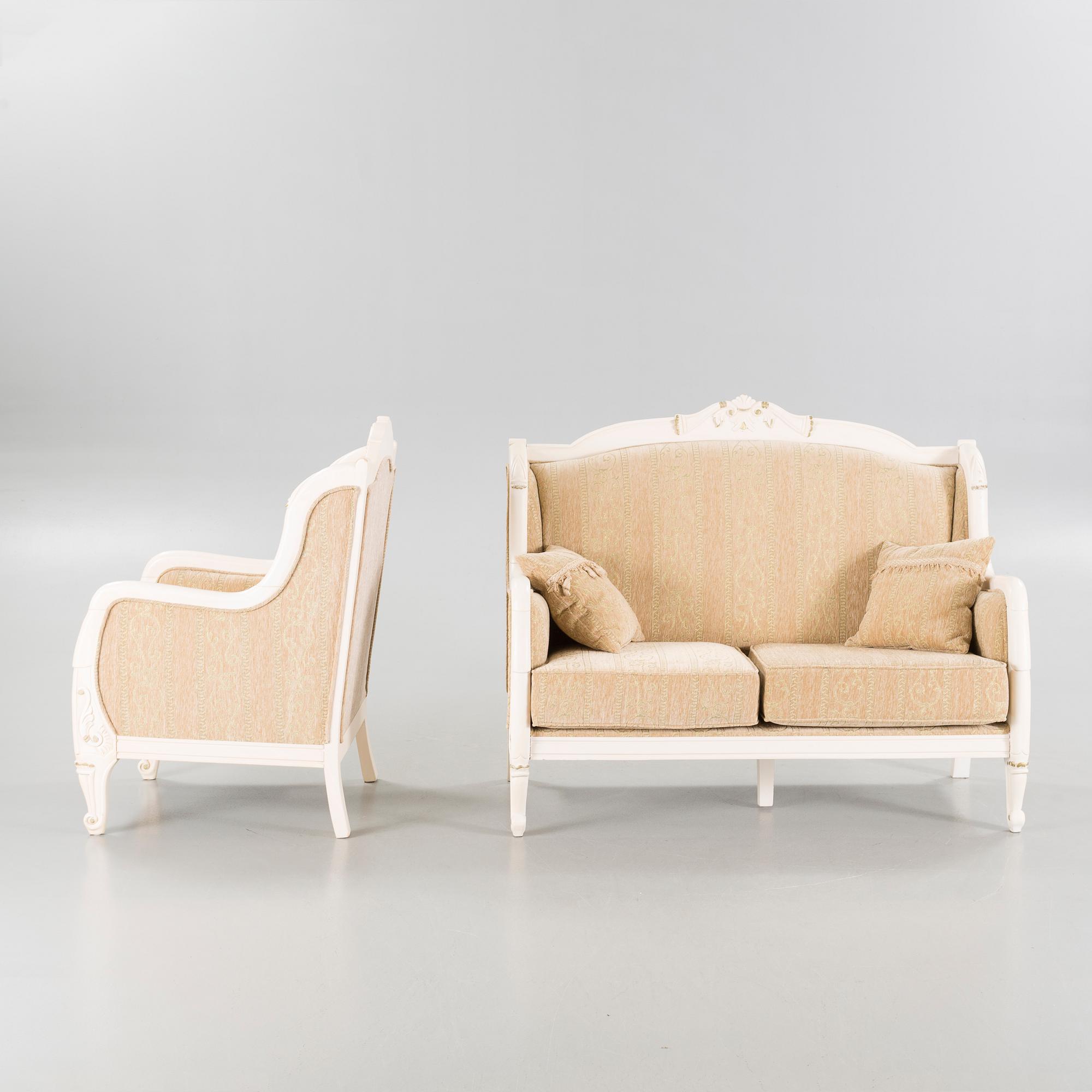A pair of armchairs and a sofa from the second half of the 20th century.