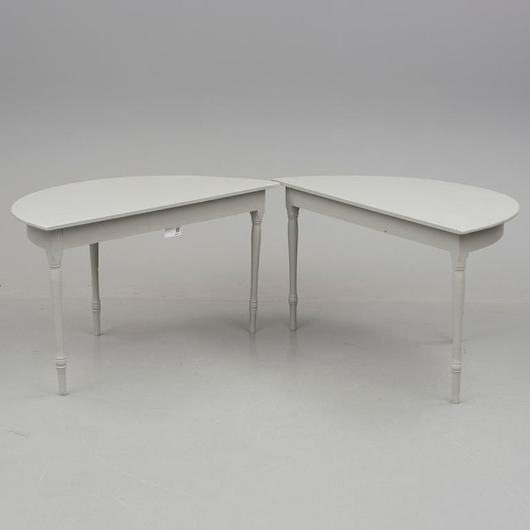MATBORD, s k månbord, omkring 1900.