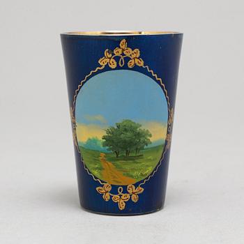 A Russian early 20th century vodka cup / charka, unidentified maker, St. Petersburg. Imperial Warrant.