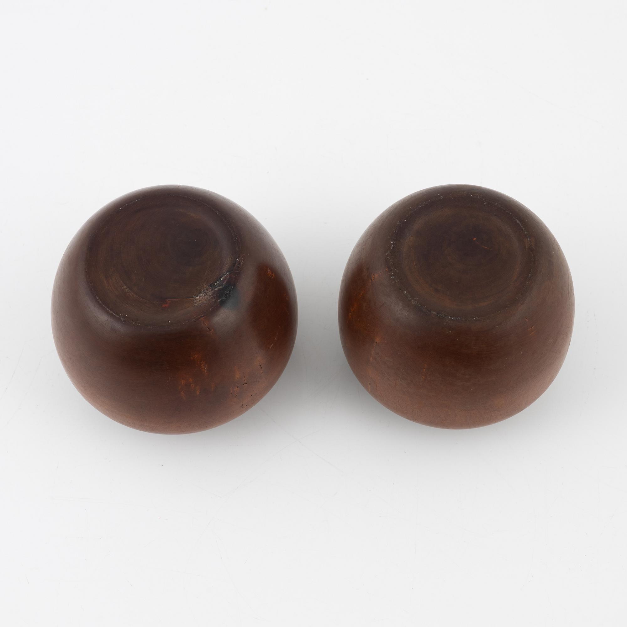 A pair of Chinese wooden weiqi boxes with cover, 20th Century.